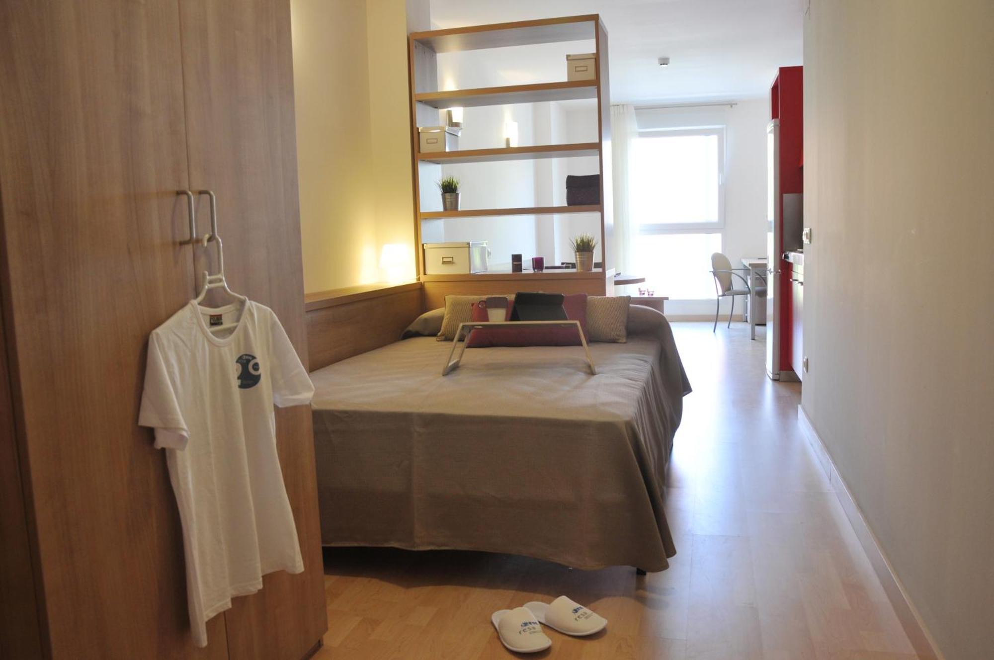 Universitarios Hipatia Hostal Terrassa