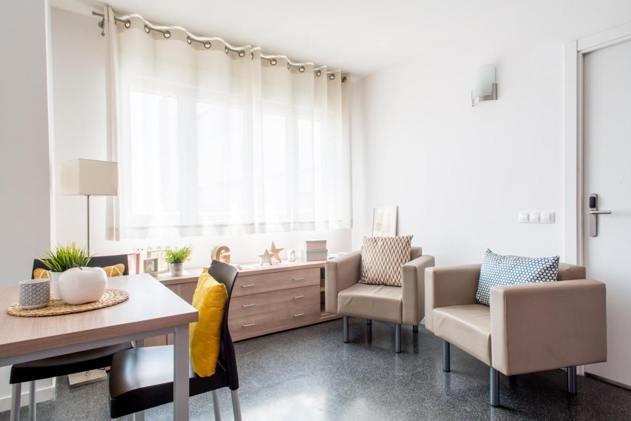 Universitarios Hipatia Hostal Terrassa